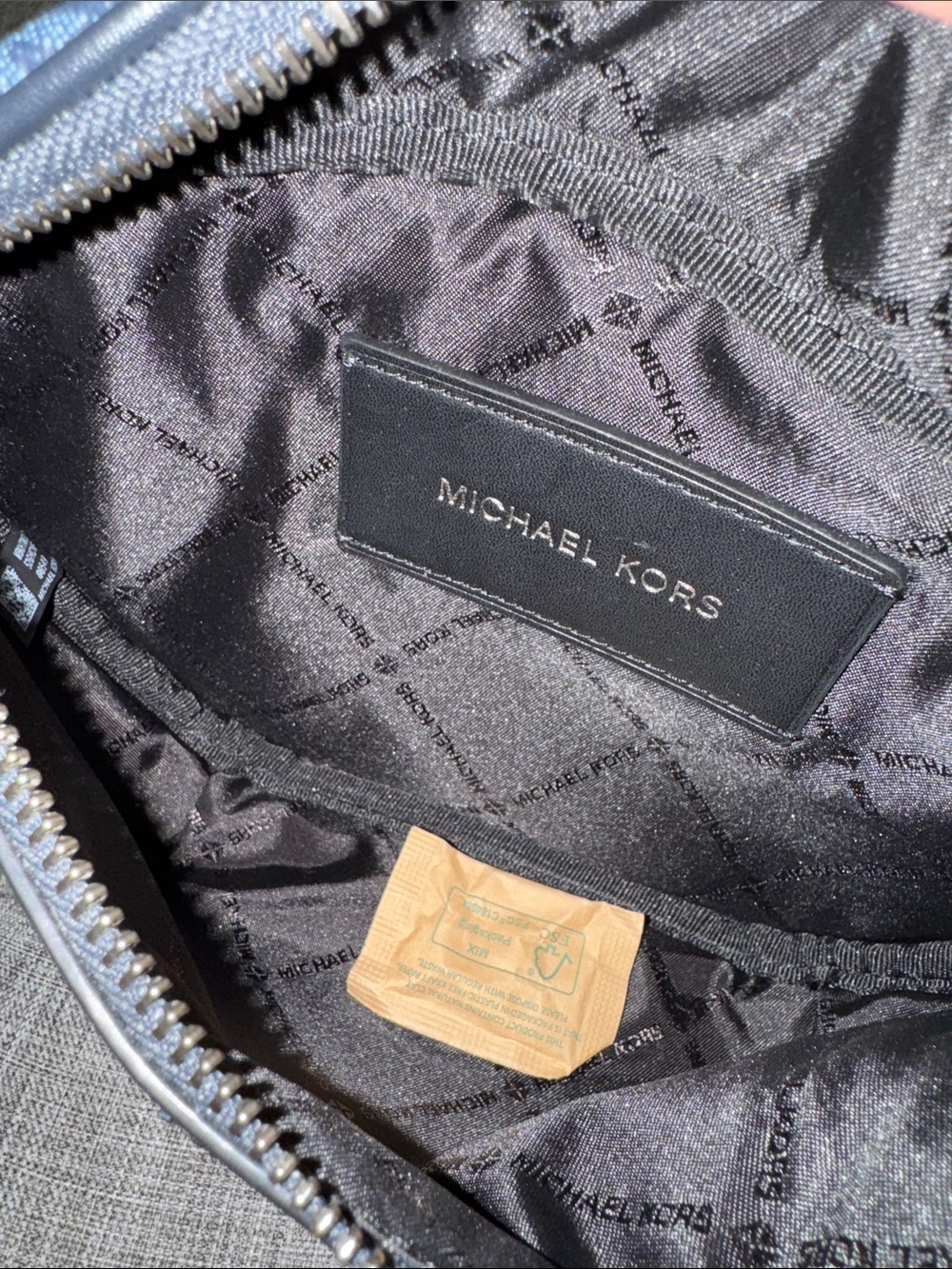 Michael Kors Bag Cooper Mini Belt Bag Logo Signature Blue Black Fanny Pack - Picture 8 of 17